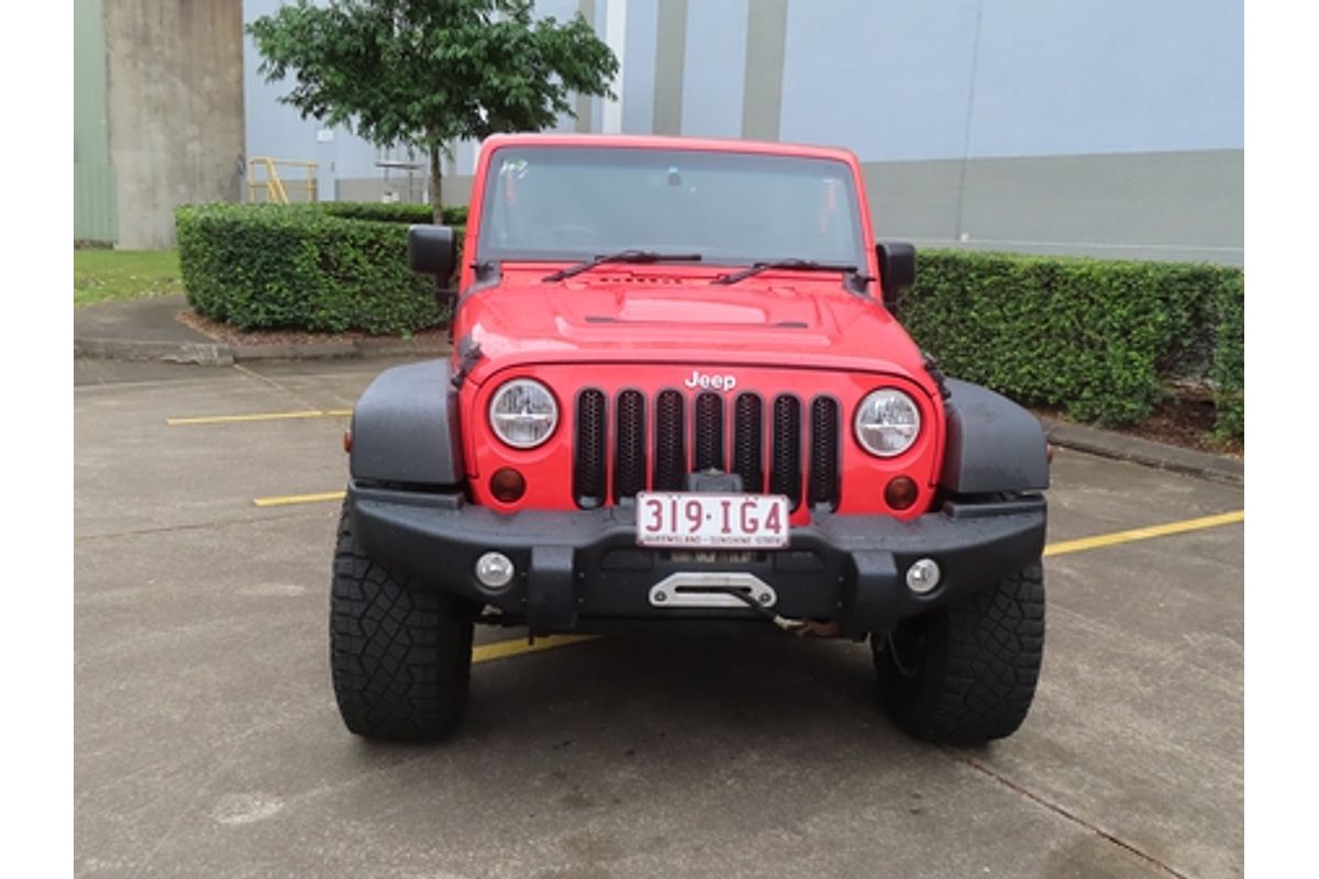 2013 Jeep Wrangler Unlimited Sport JK