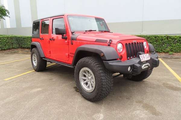 2013 Jeep Wrangler Unlimited Sport JK