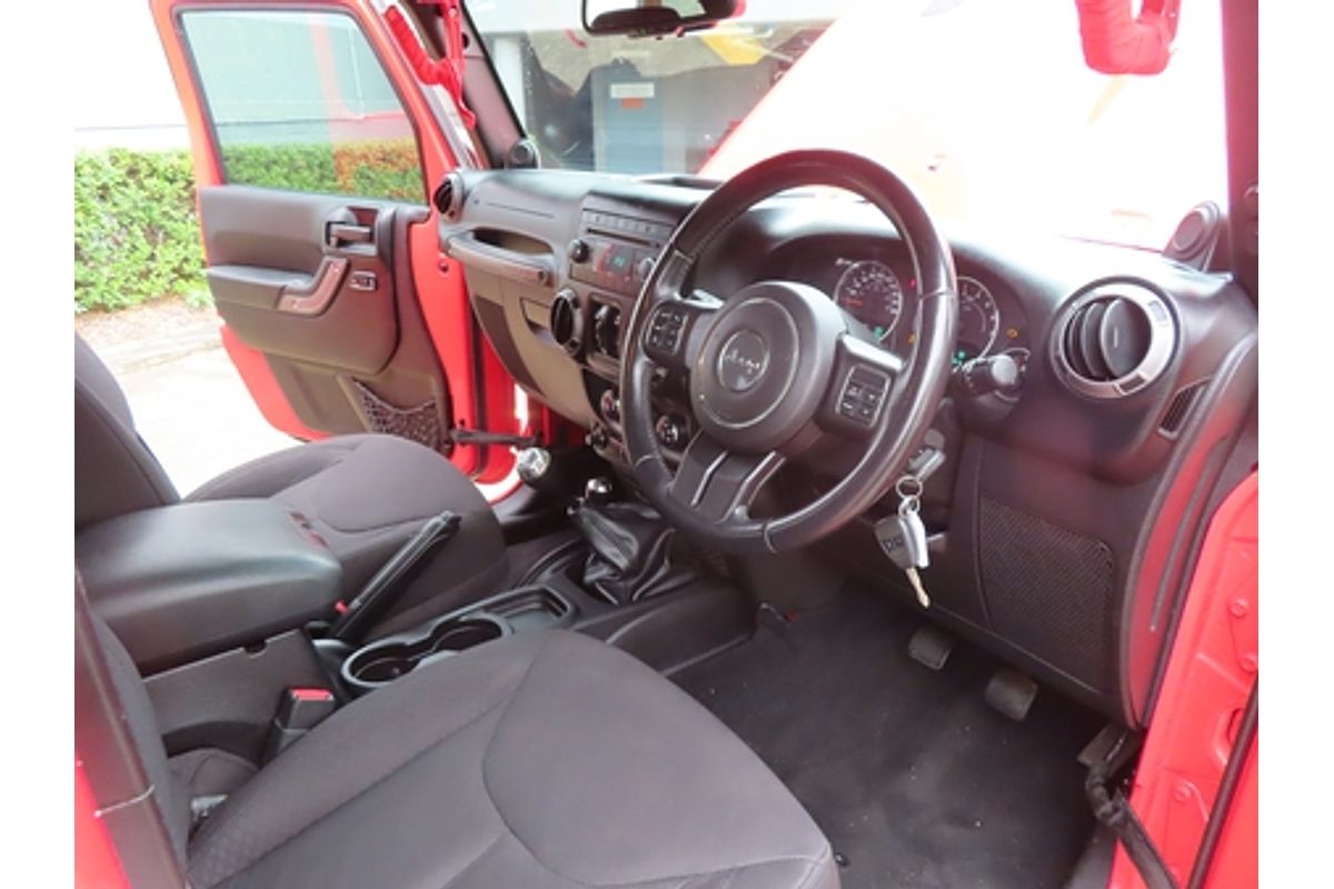 2013 Jeep Wrangler Unlimited Sport JK