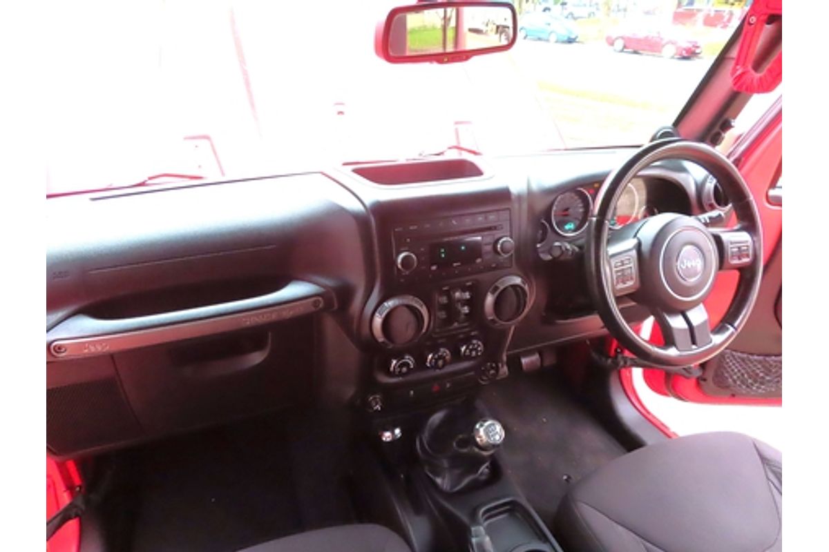 2013 Jeep Wrangler Unlimited Sport JK