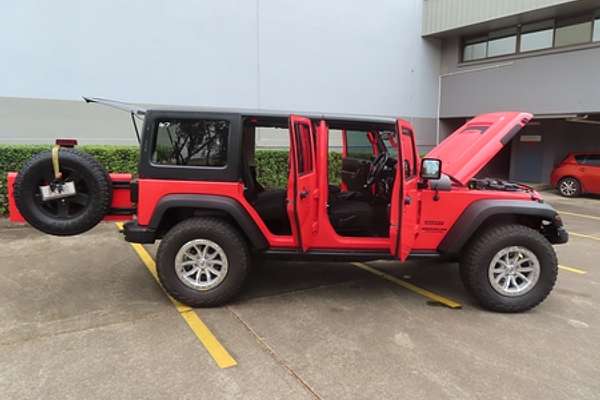 2013 Jeep Wrangler Unlimited Sport JK