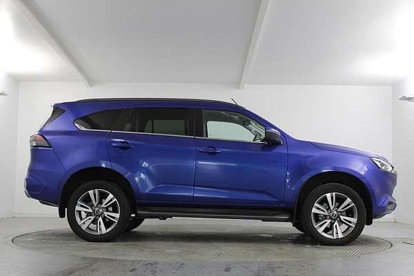 2023 Isuzu MU-X LS-T