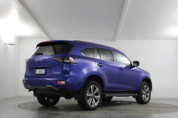 2023 Isuzu MU-X LS-T