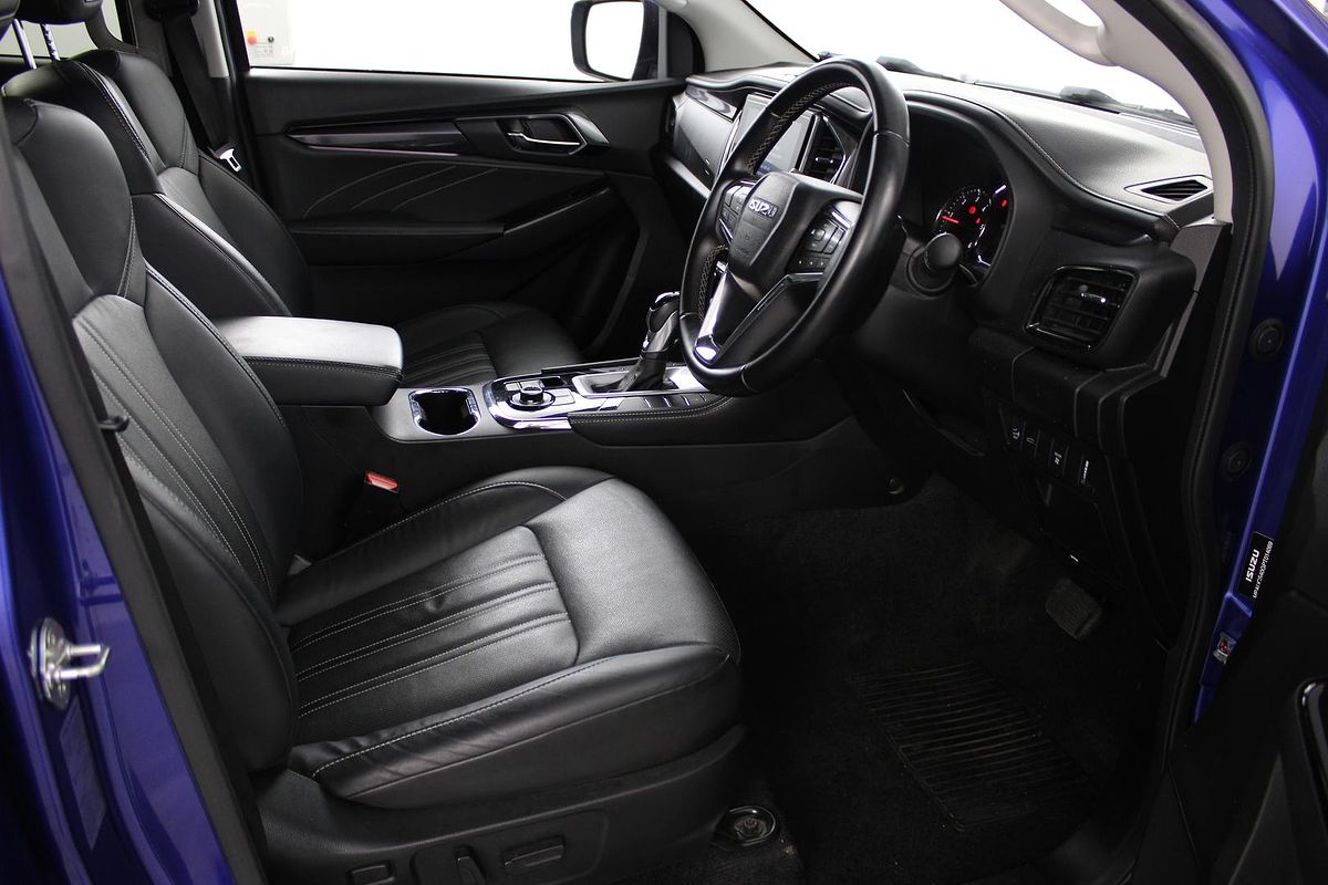 2023 Isuzu MU-X LS-T