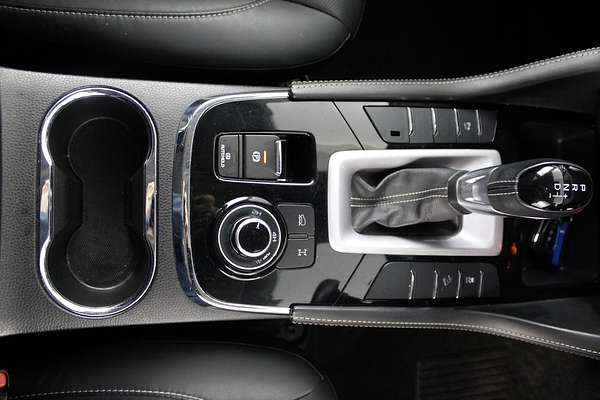 2023 Isuzu MU-X LS-T