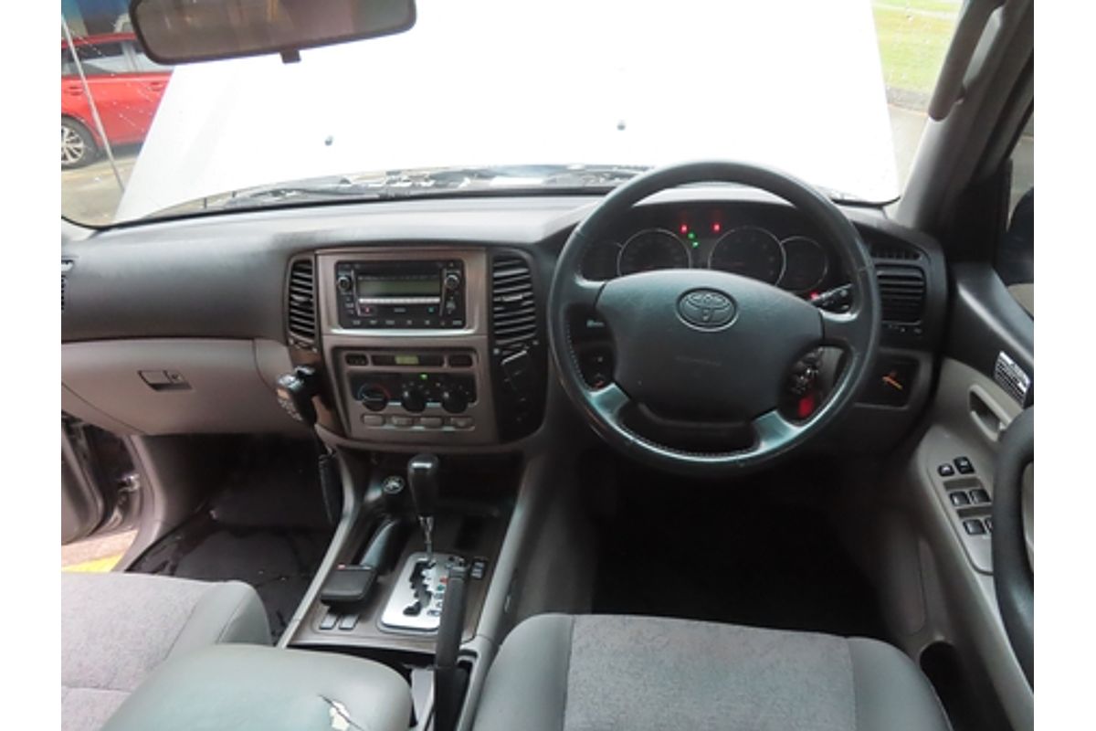 2007 Toyota Landcruiser GXL UZJ100R