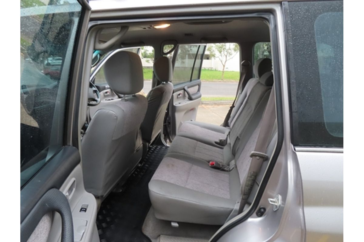 2007 Toyota Landcruiser GXL UZJ100R