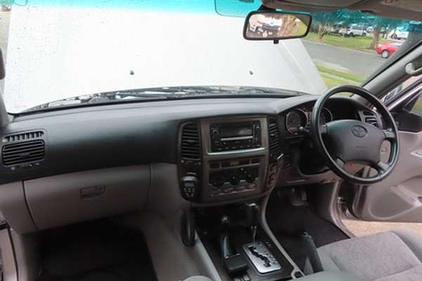 2007 Toyota Landcruiser GXL UZJ100R