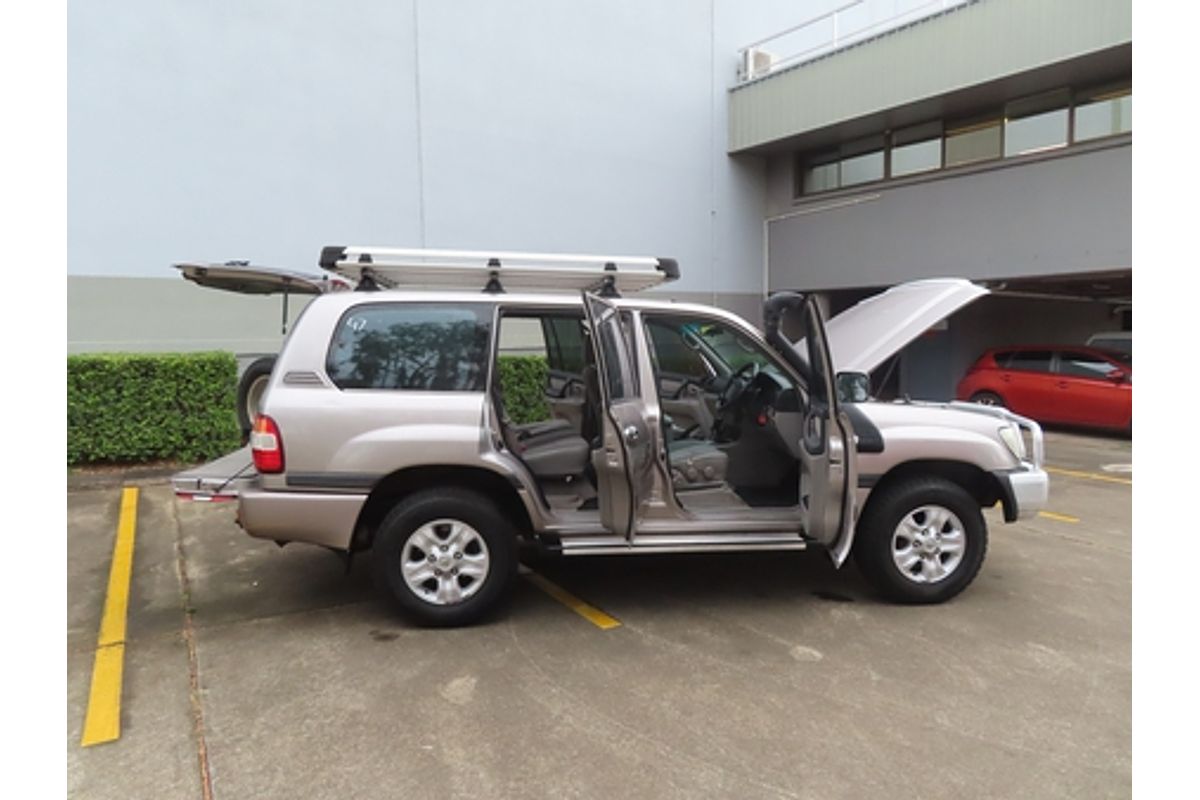 2007 Toyota Landcruiser GXL UZJ100R