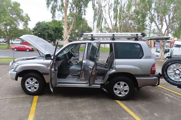 2007 Toyota Landcruiser GXL UZJ100R