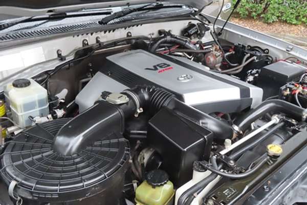 2007 Toyota Landcruiser GXL UZJ100R