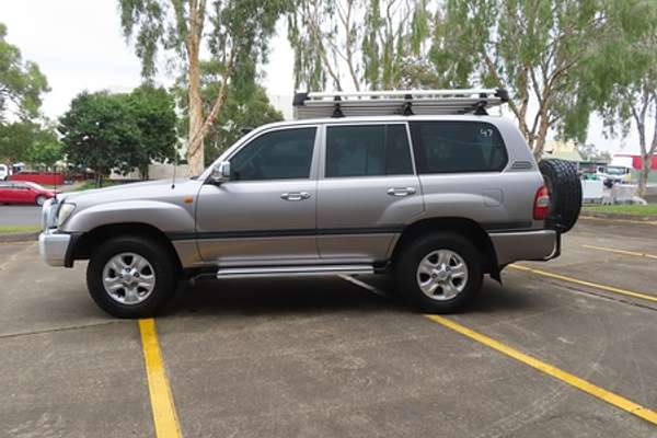 2007 Toyota Landcruiser GXL UZJ100R