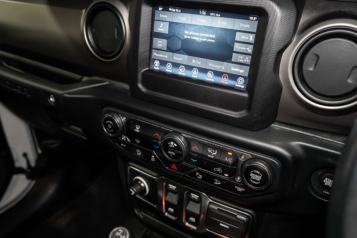 2019 Jeep Wrangler Sport S JL