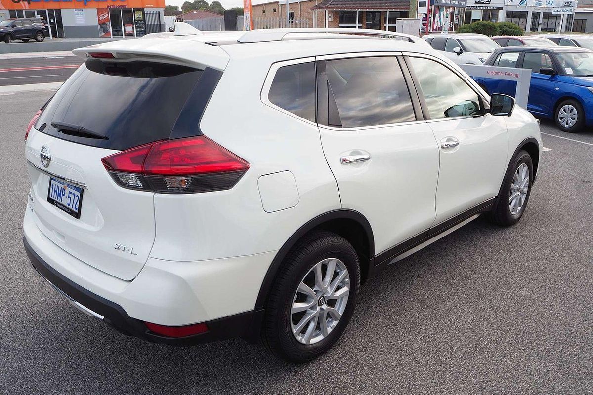 2018 Nissan X-TRAIL ST-L T32 Series II