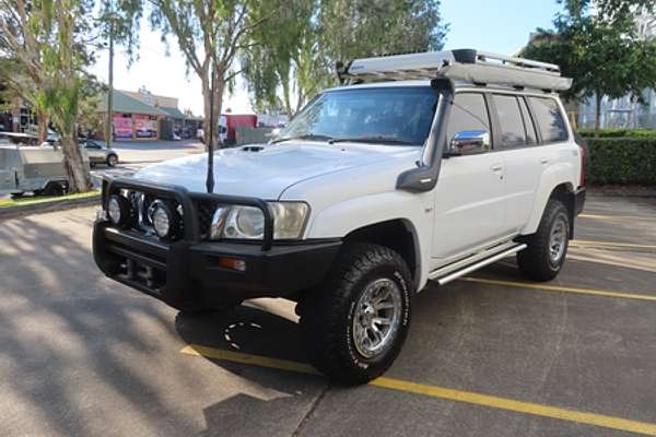 2005 Nissan Patrol ST-S GU IV