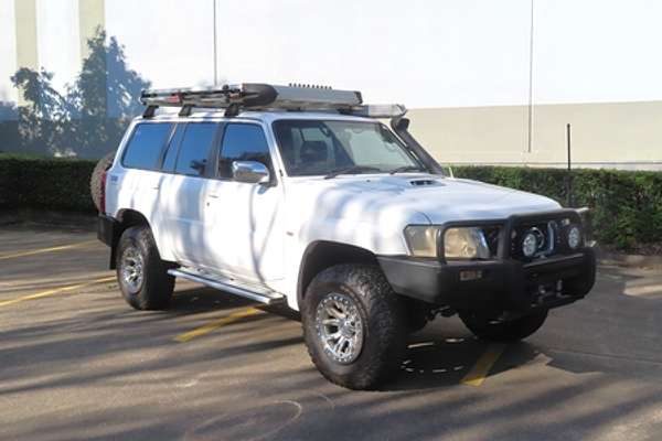 2005 Nissan Patrol ST-S GU IV