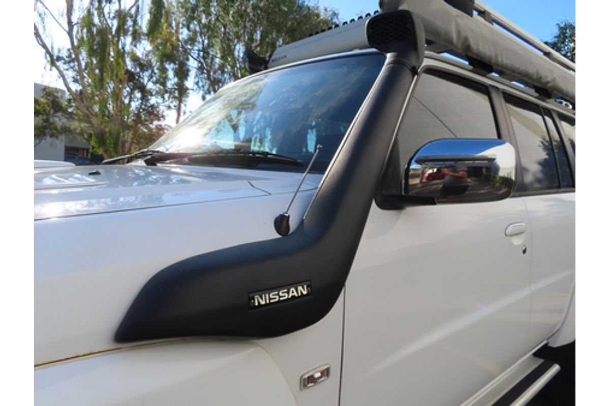 2005 Nissan Patrol ST-S GU IV
