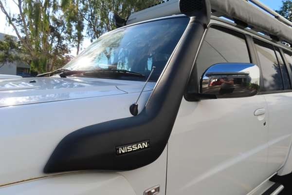 2005 Nissan Patrol ST-S GU IV