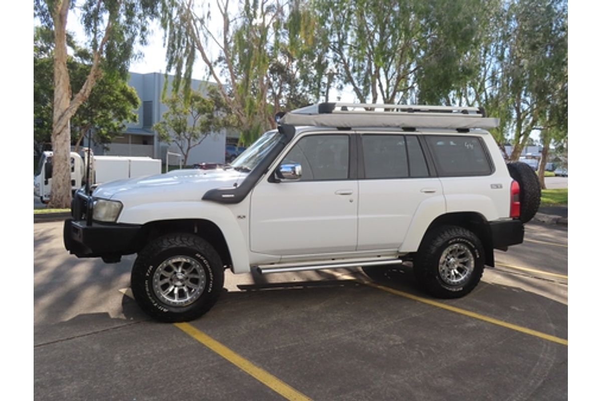 2005 Nissan Patrol ST-S GU IV