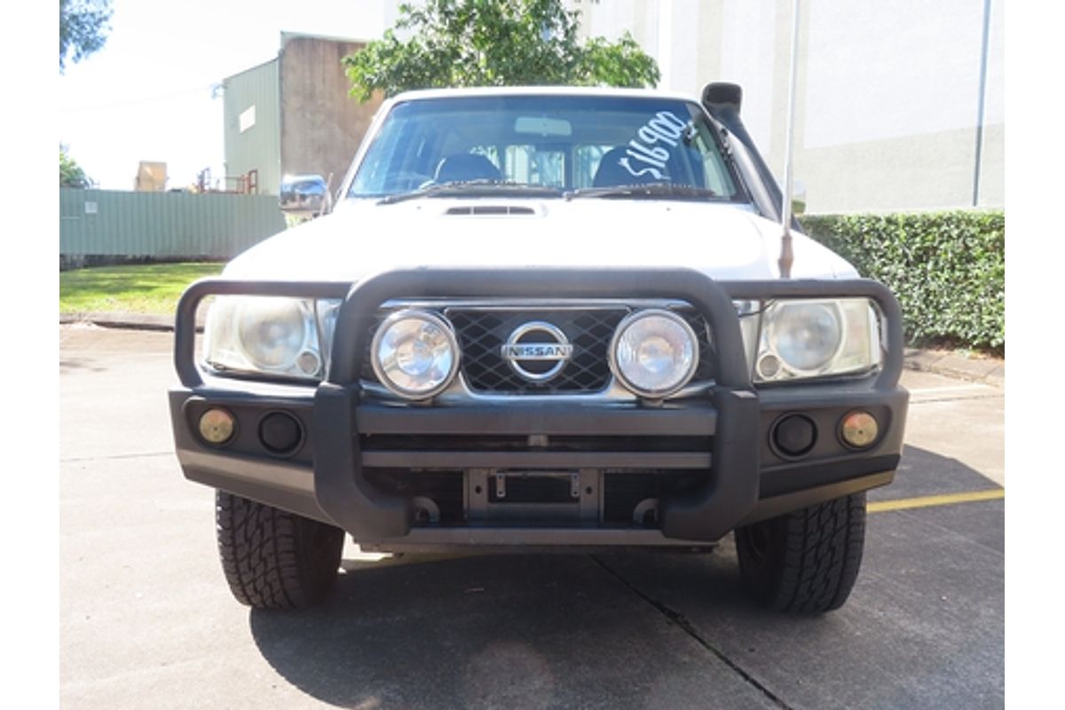 2010 Nissan Patrol DX GU 7