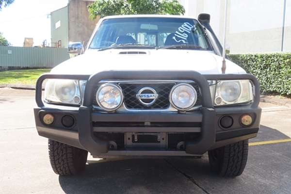 2010 Nissan Patrol DX GU 7