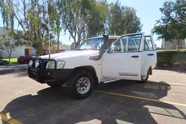2010 Nissan Patrol DX GU 7
