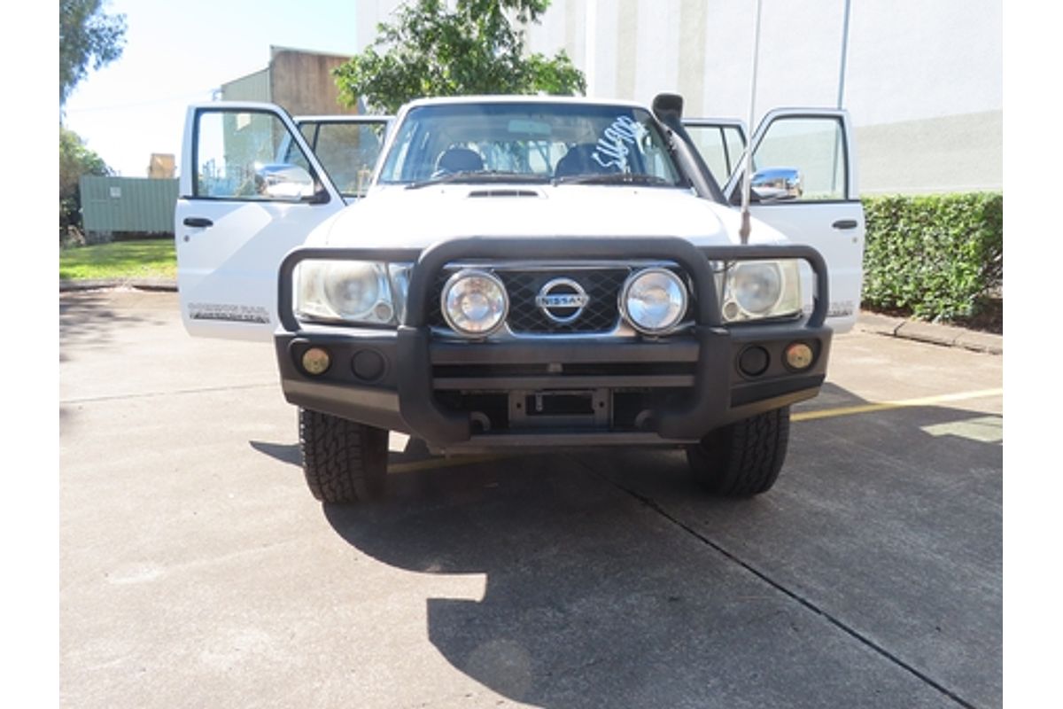 2010 Nissan Patrol DX GU 7