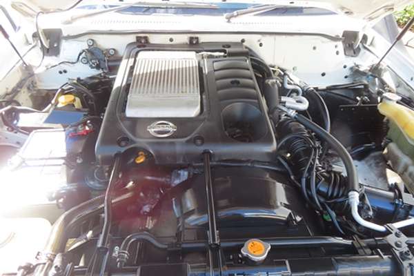 2010 Nissan Patrol DX GU 7