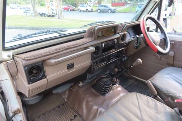1996 Toyota Landcruiser HZJ75RP 4X4