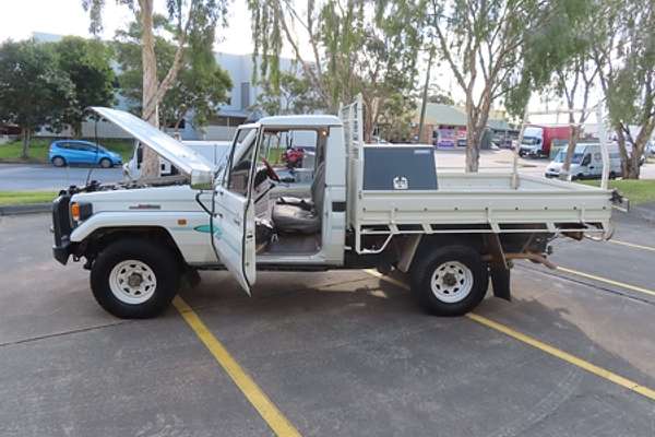 1996 Toyota Landcruiser HZJ75RP 4X4