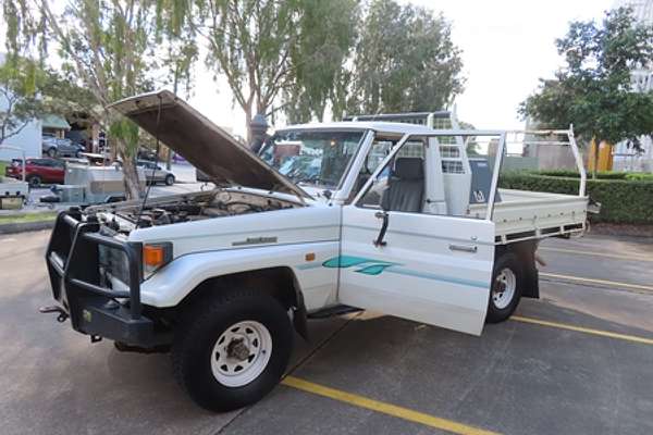 1996 Toyota Landcruiser HZJ75RP 4X4