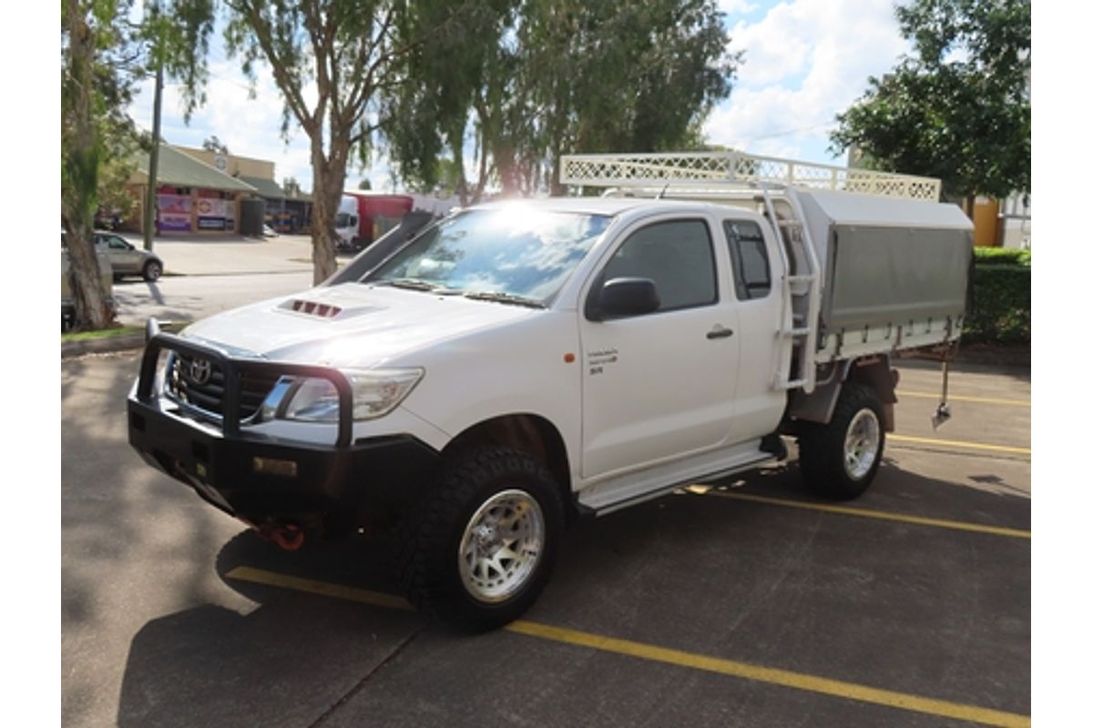 2015 Toyota Hilux SR KUN26R 4X4
