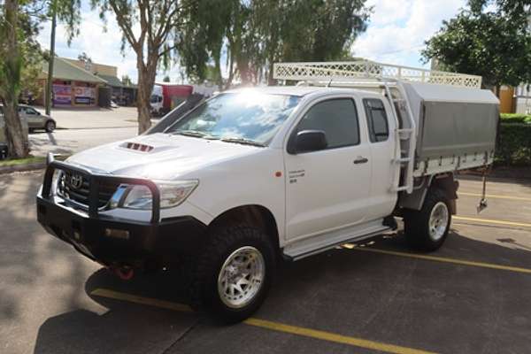 2015 Toyota Hilux SR KUN26R 4X4