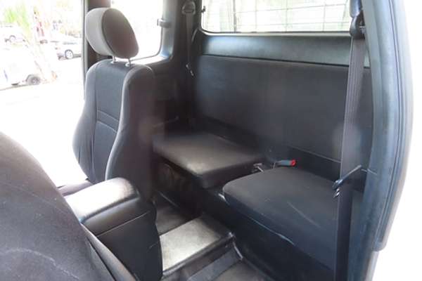 2015 Toyota Hilux SR KUN26R 4X4