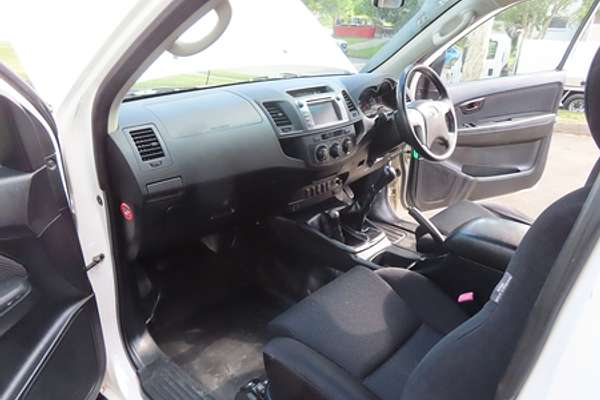 2015 Toyota Hilux SR KUN26R 4X4
