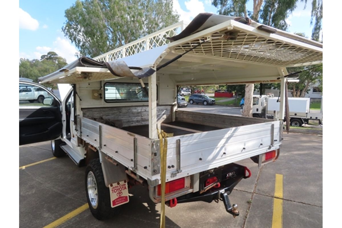 2015 Toyota Hilux SR KUN26R 4X4