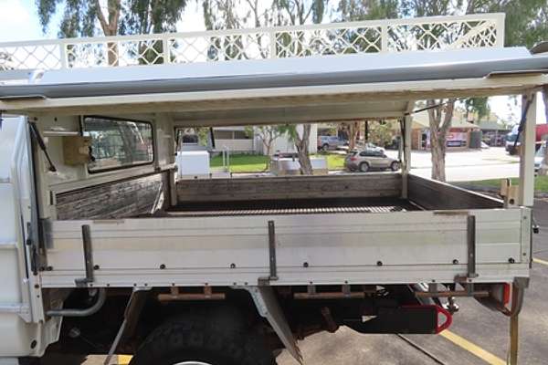 2015 Toyota Hilux SR KUN26R 4X4