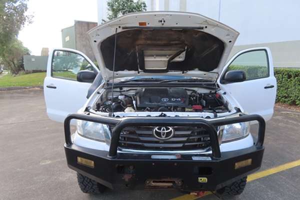 2015 Toyota Hilux SR KUN26R 4X4