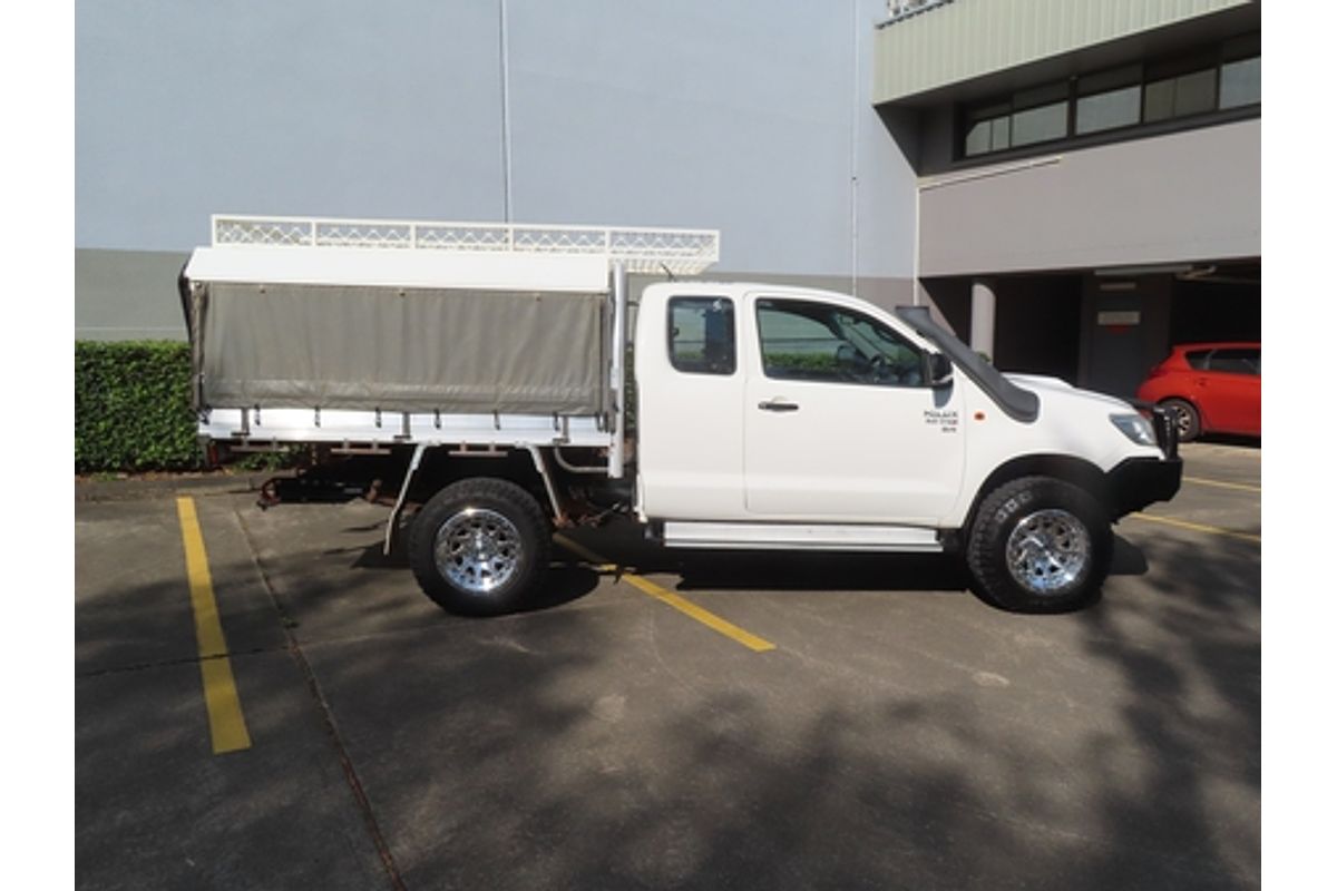2015 Toyota Hilux SR KUN26R 4X4