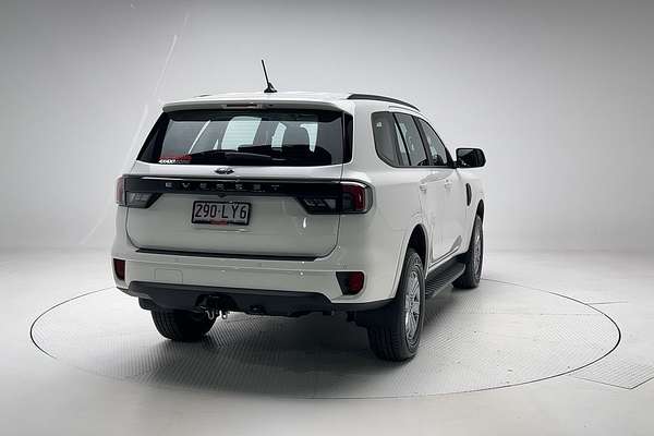 2024 Ford Everest Ambiente 2.0L