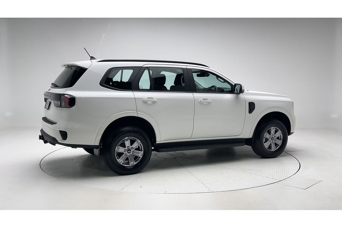 2024 Ford Everest Ambiente 2.0L