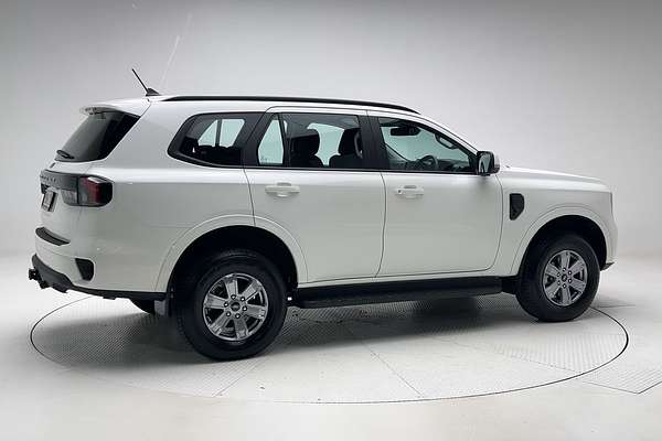 2024 Ford Everest Ambiente 2.0L