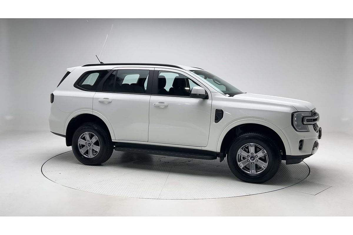 2024 Ford Everest Ambiente 2.0L