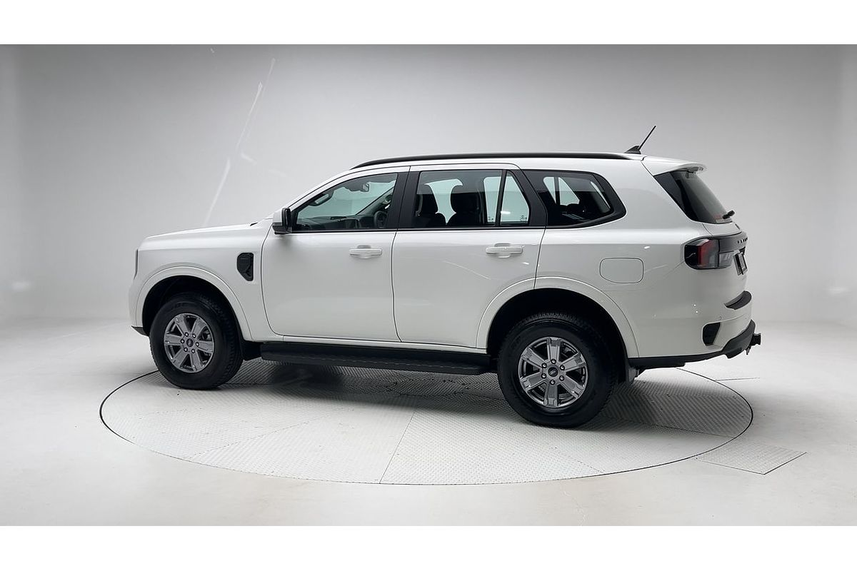 2024 Ford Everest Ambiente 2.0L