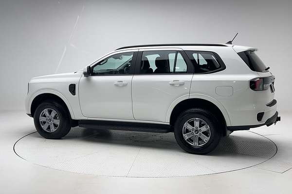 2024 Ford Everest Ambiente 2.0L