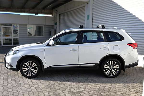 2018 Mitsubishi Outlander ES ZL
