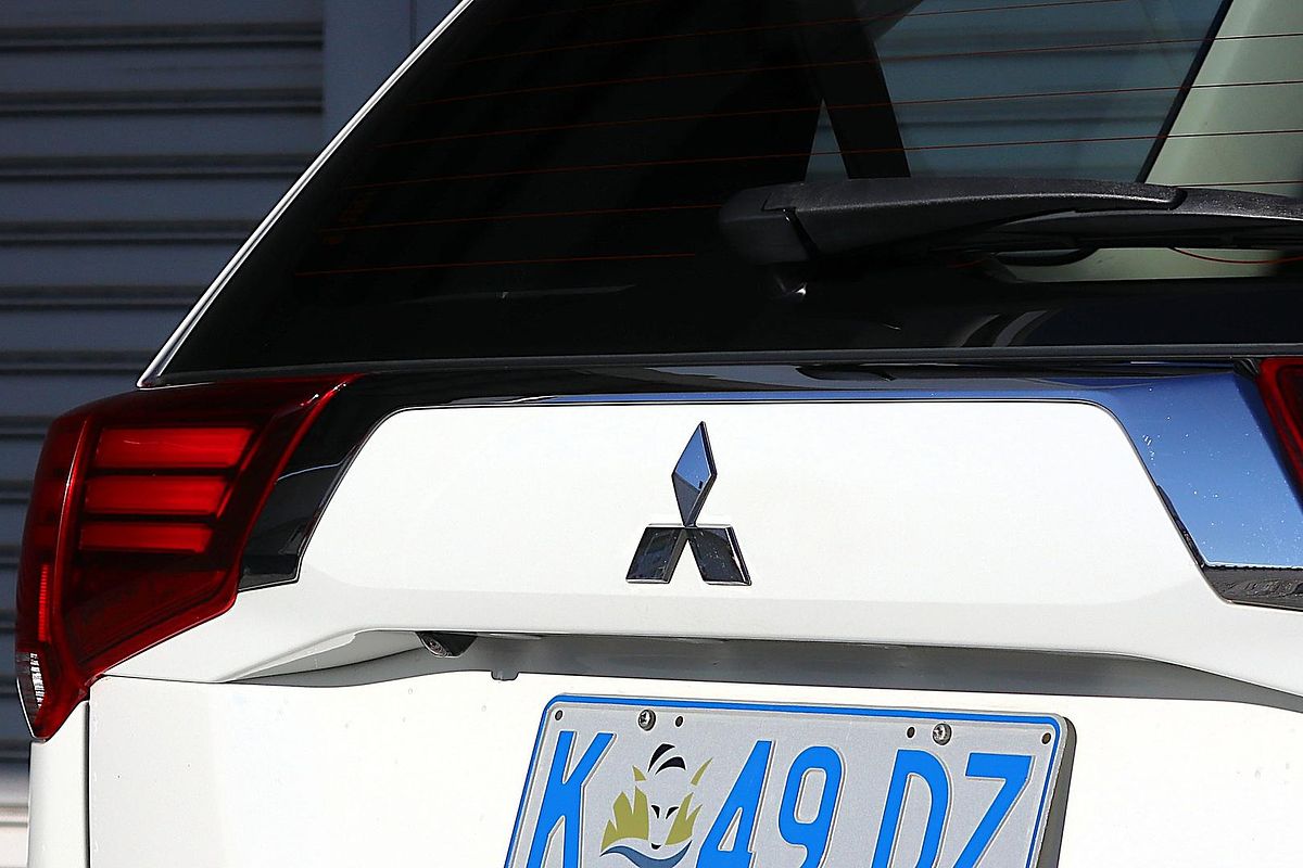2018 Mitsubishi Outlander ES ZL