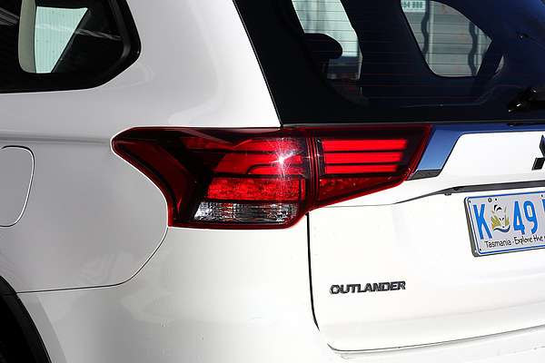 2018 Mitsubishi Outlander ES ZL