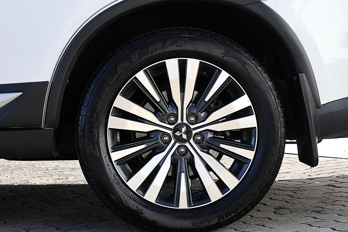 2018 Mitsubishi Outlander ES ZL