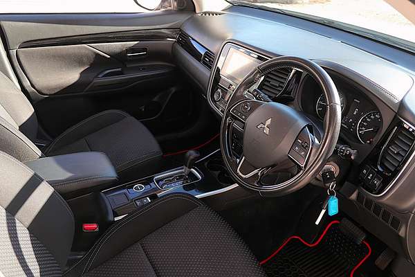 2018 Mitsubishi Outlander ES ZL